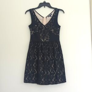 American Eagle Outfitters‎ Black Lace Sleeveless Dress Size 4